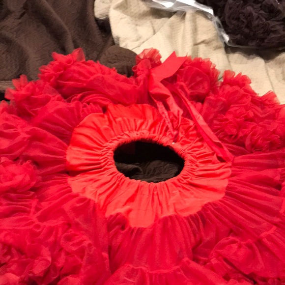 Red Tutu - Picture 8 of 8